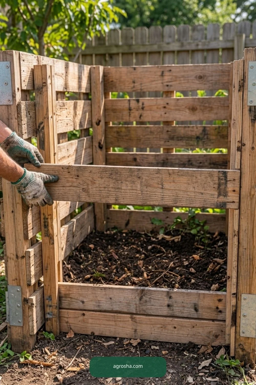 Accessible open front for DIY pallet compost bin