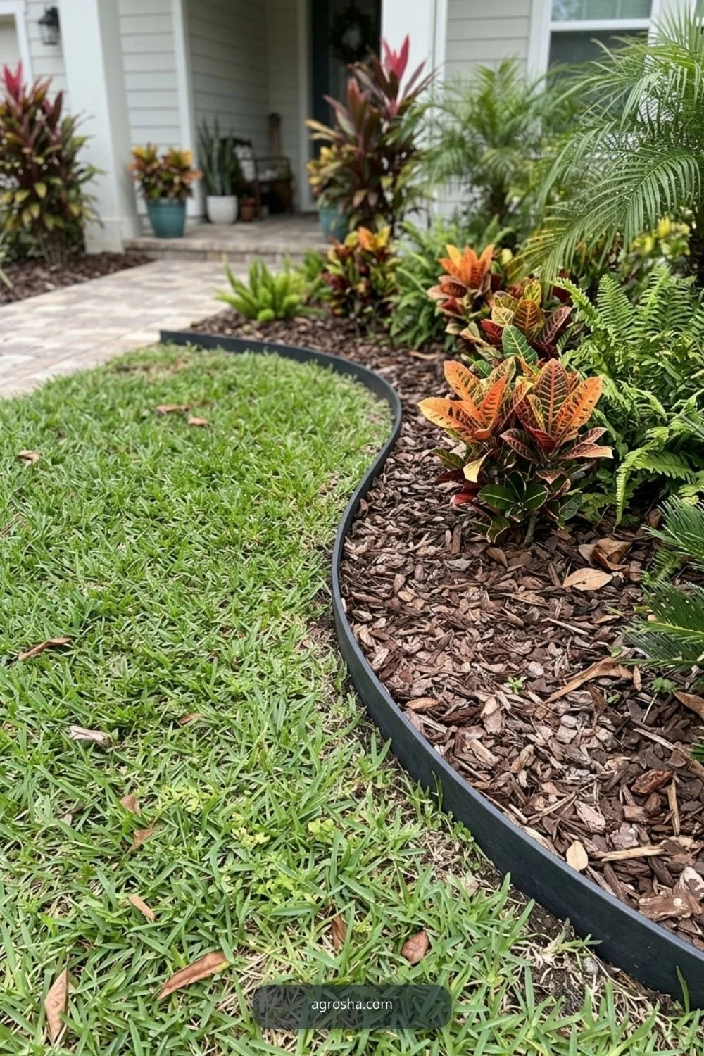 Florida landscape edging example showing pick one edge material and repeat it