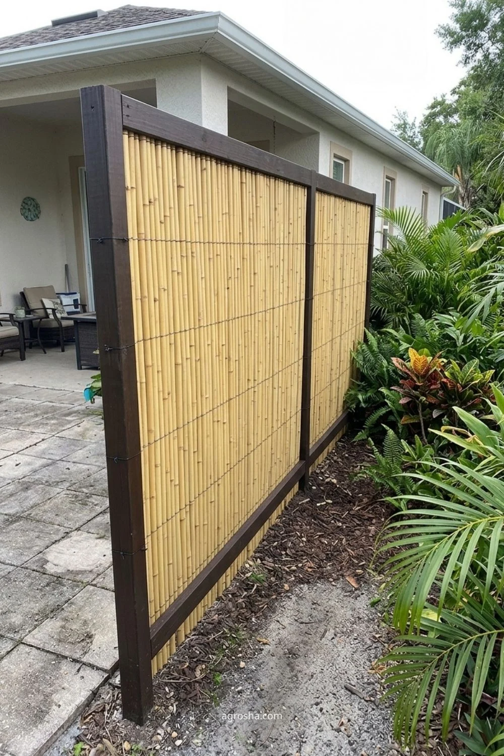 Florida privacy screen example showing bamboo roll on an existing frame