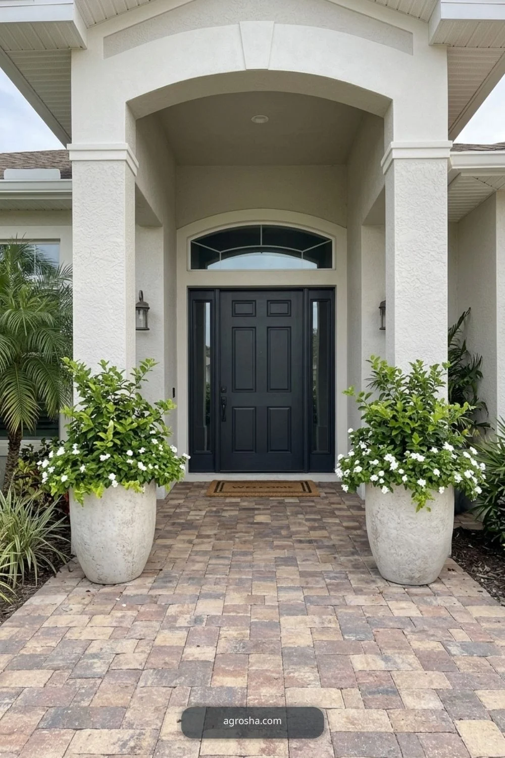 Florida outdoor planter example showing long planter as a partial privacy screen